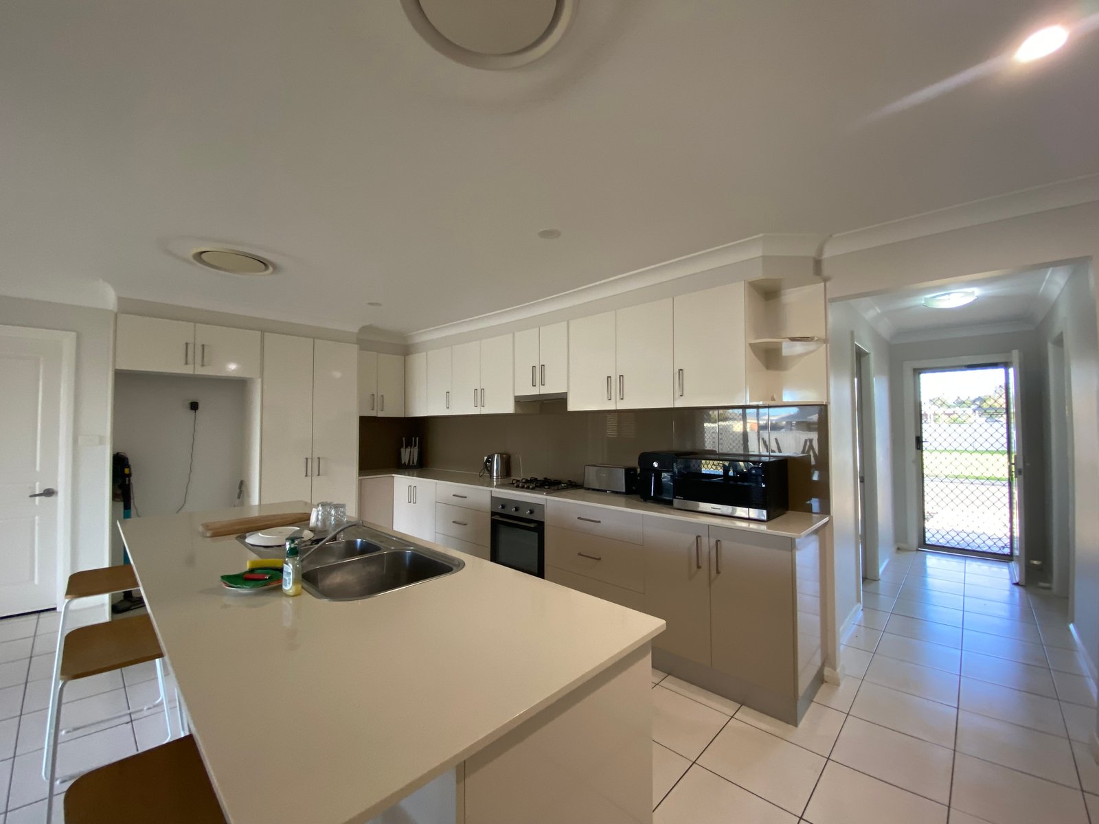 7 Stokes Avenue TAMWORTH 3