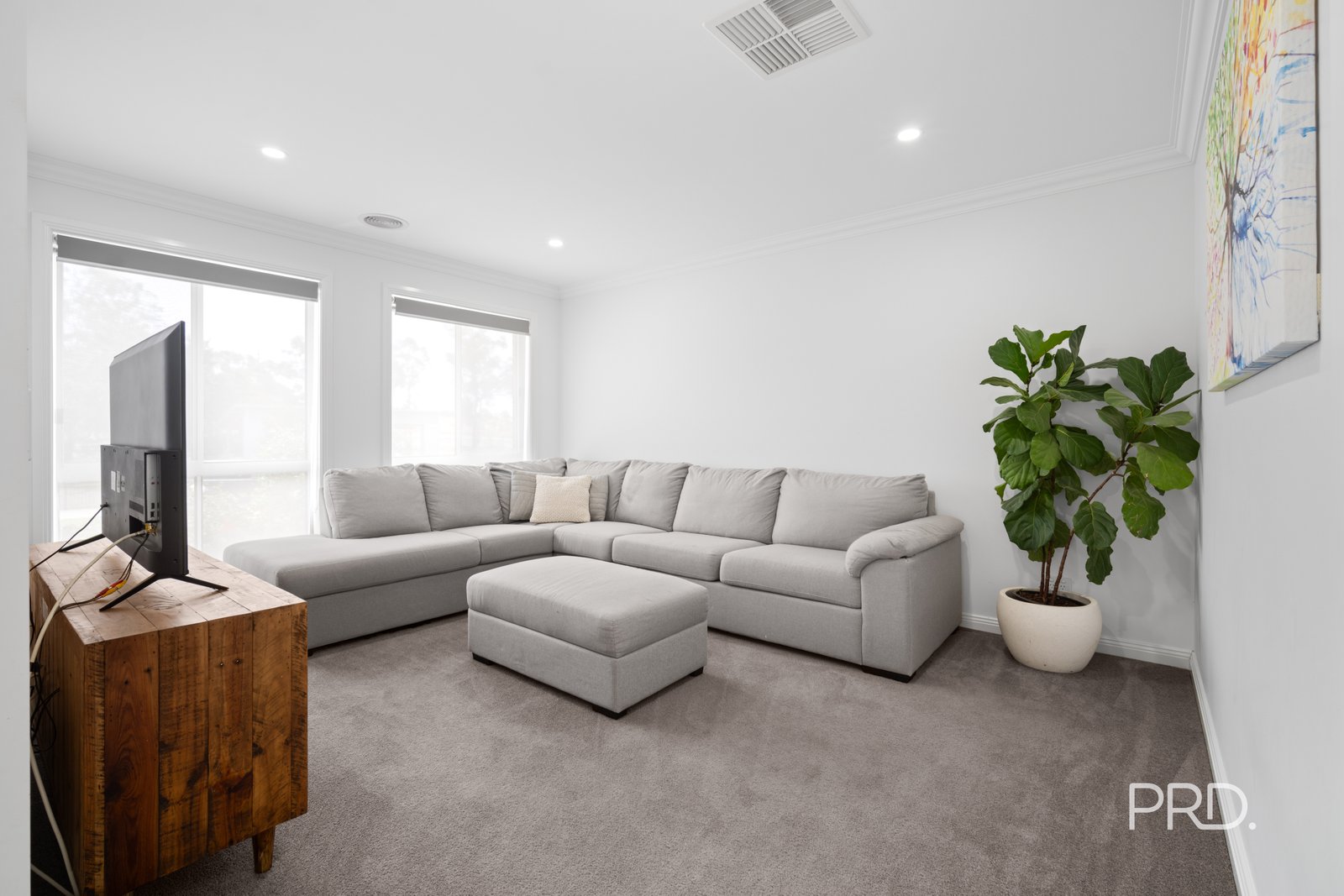 7 Sturrock Drive BOOROOMA 2