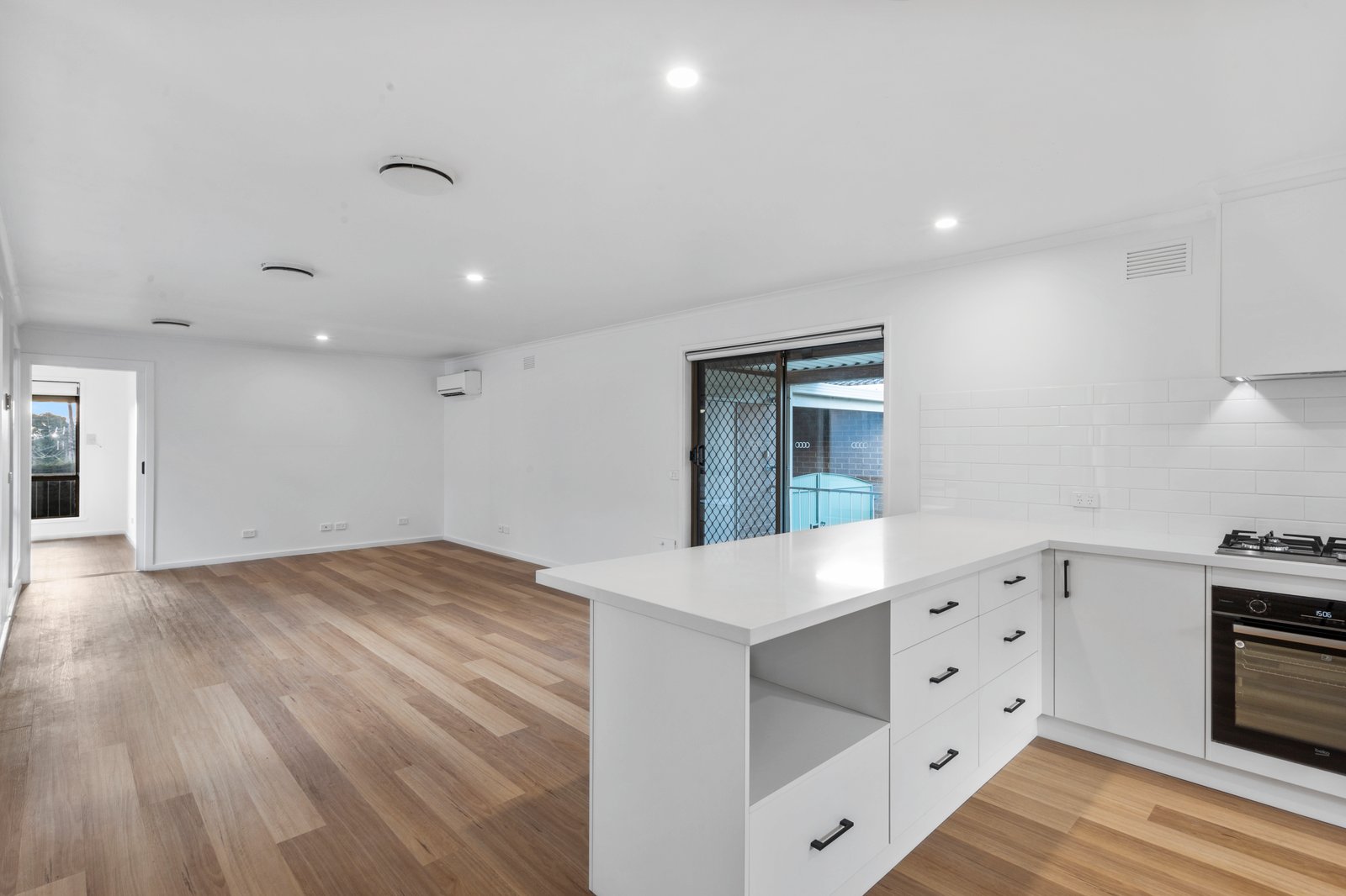 7 Summit Drive KENNINGTON 5