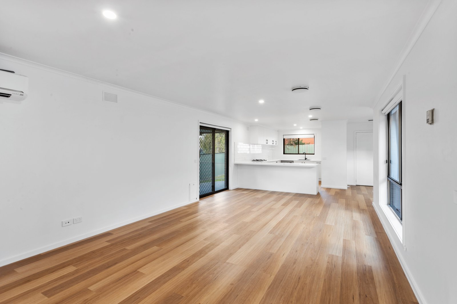 7 Summit Drive KENNINGTON 6