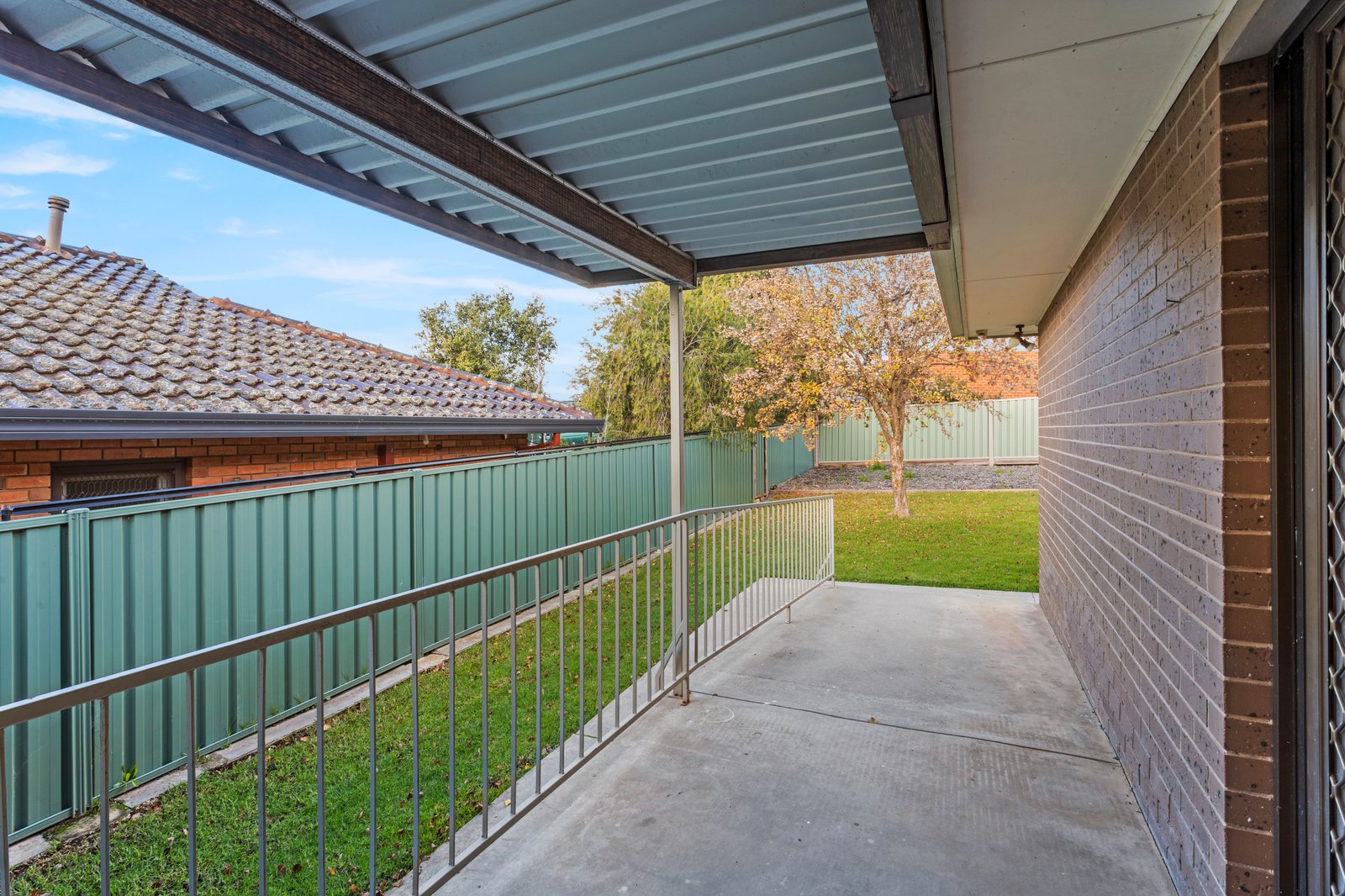 7 Summit Drive KENNINGTON 16