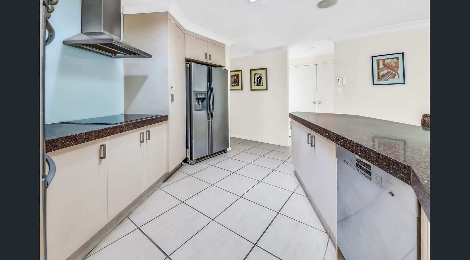 7 Sun Valley Drive ASHMORE 6