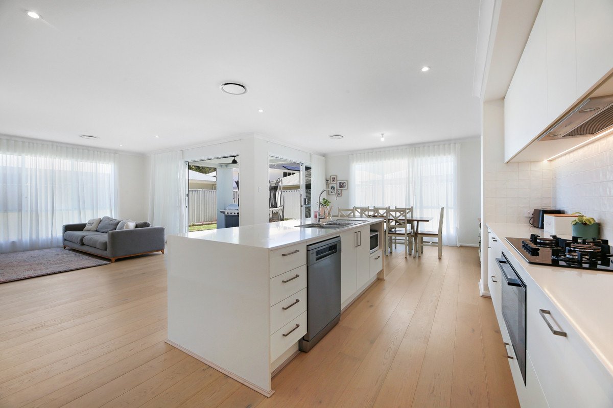 7 Suncove Court Burleigh Heads 7