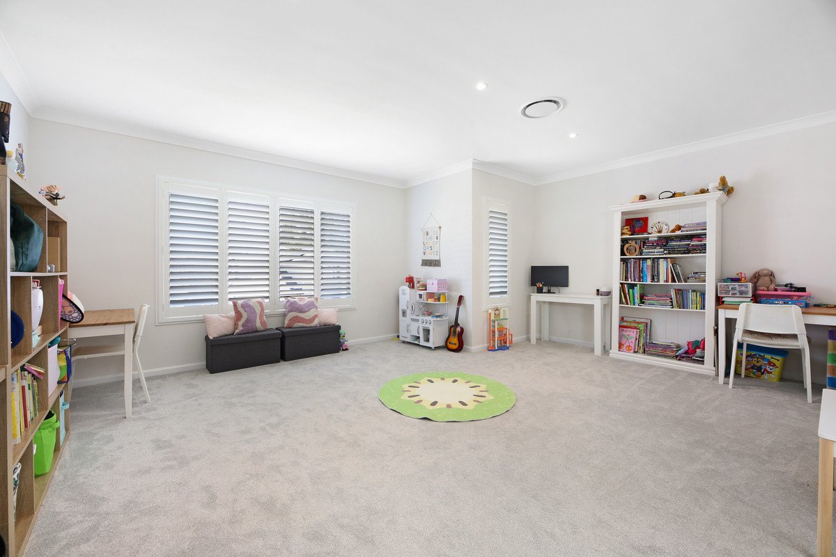 7 Suncove Court Burleigh Heads 21