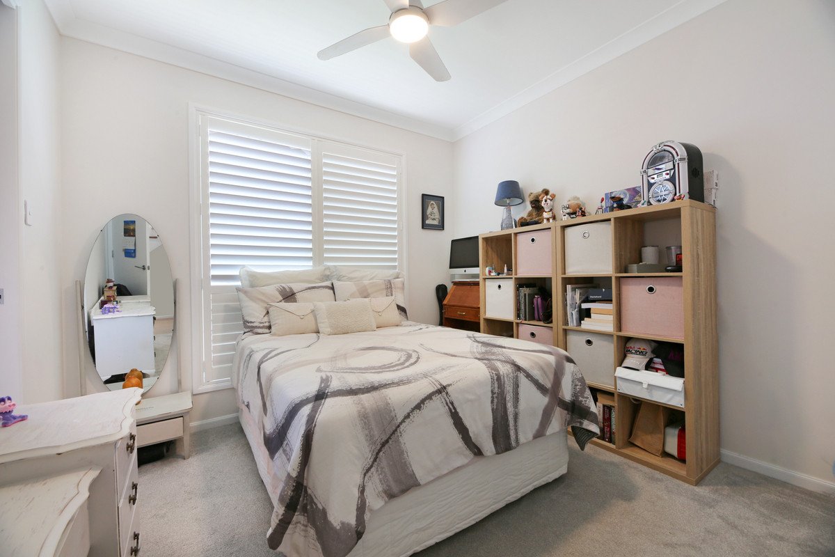 7 Suncove Court Burleigh Heads 25