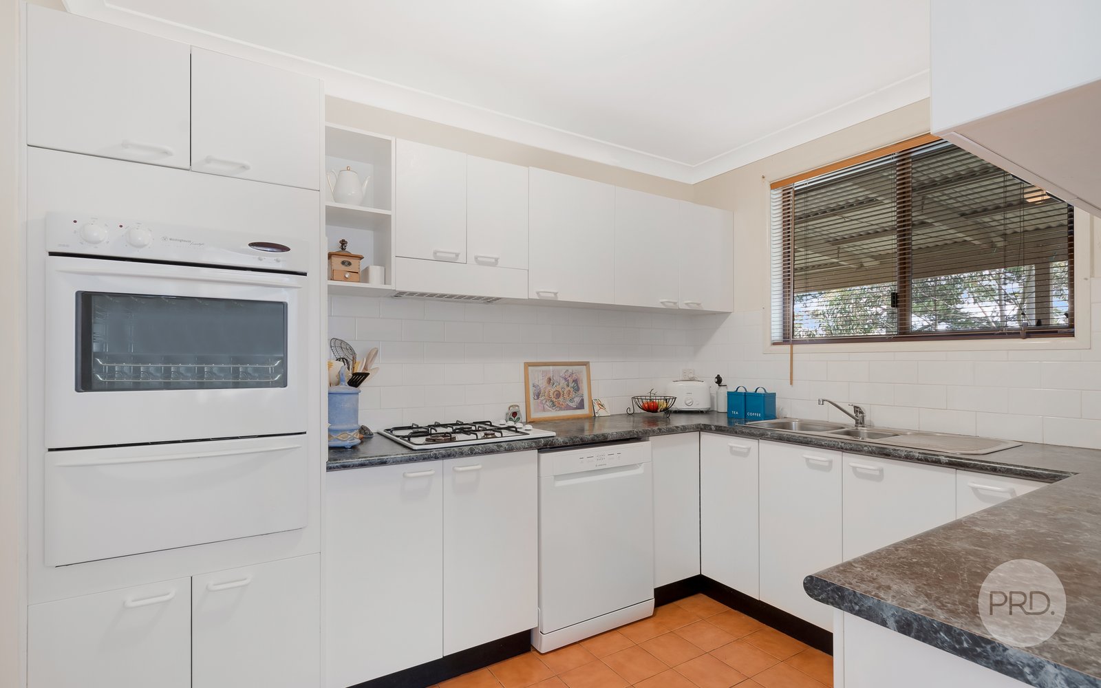 7 Tableland Road WENTWORTH FALLS 7