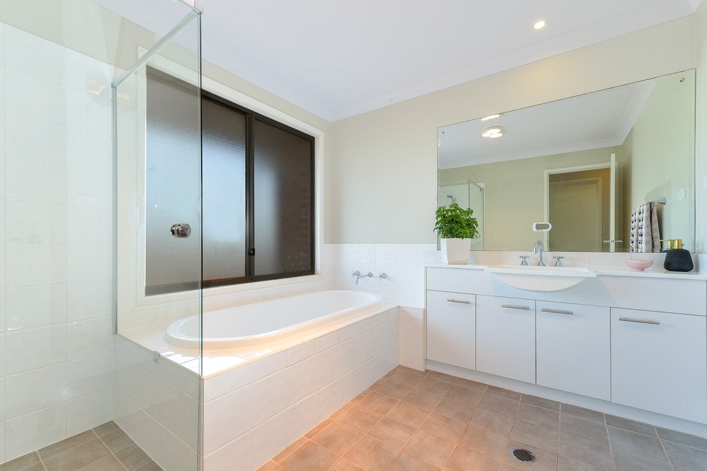 7 Tait Avenue KANAHOOKA 11