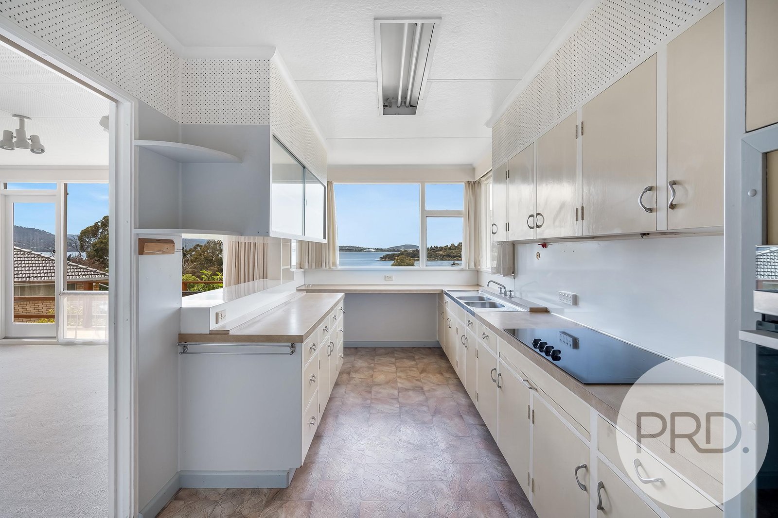 7 Tamara Court BERRIEDALE 10