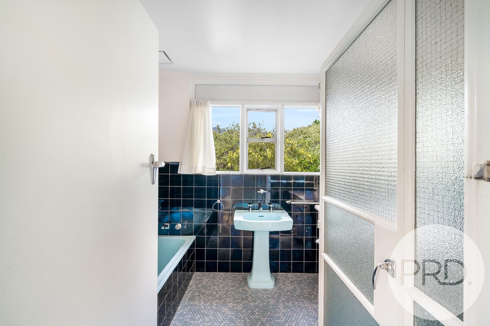 7 Tamara Court BERRIEDALE 14