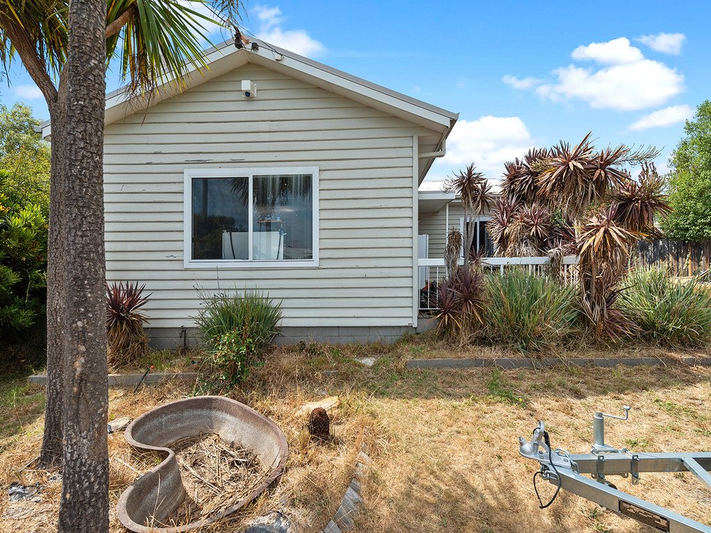 7 Teal Street CLAREMONT 12