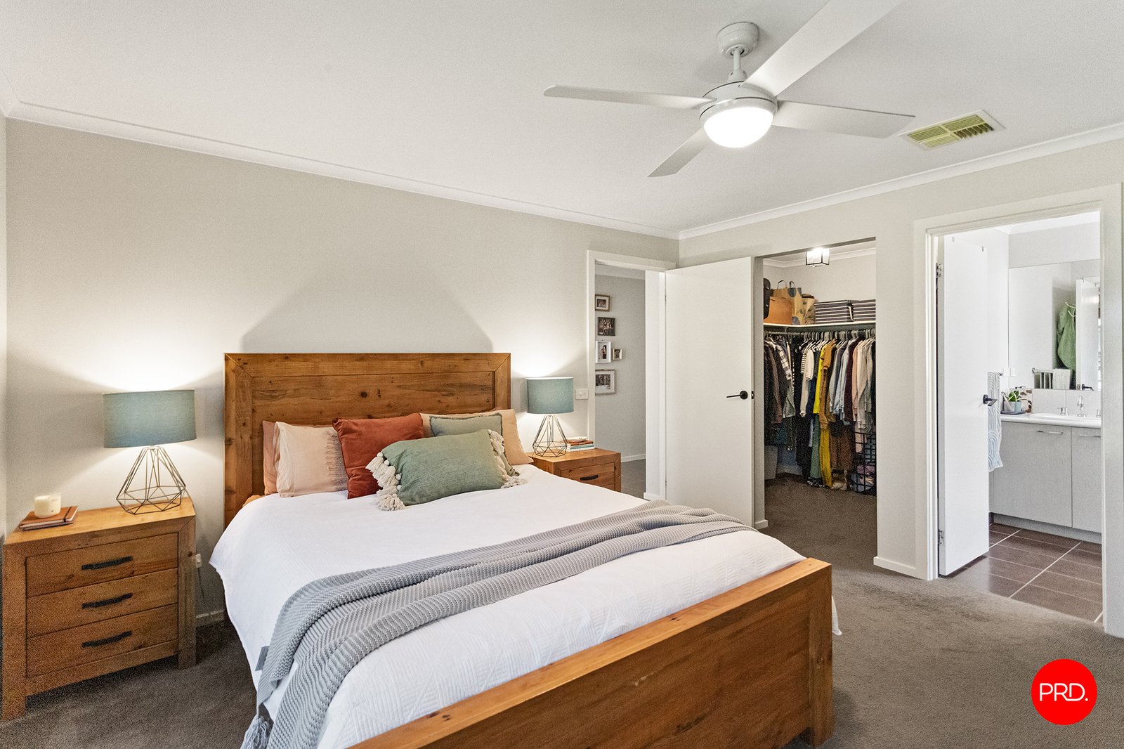 7 Terage Court CALIFORNIA GULLY 9