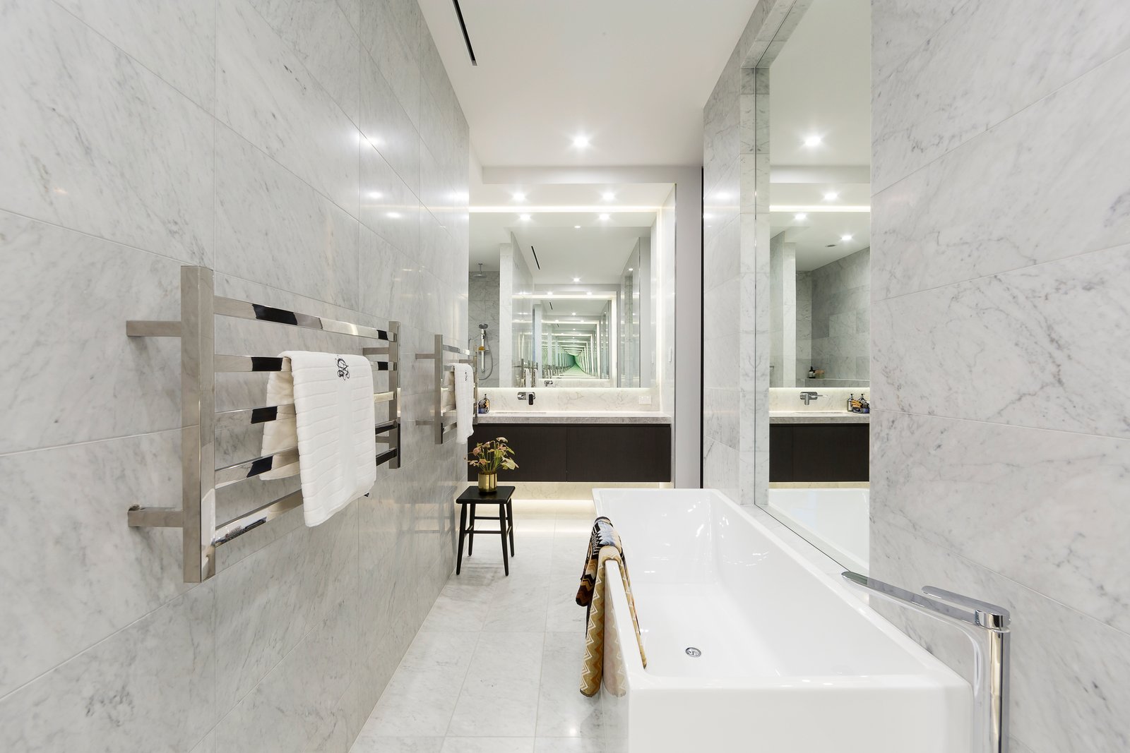 Real Estate and Property in 7 Teringa Place, Toorak, VIC