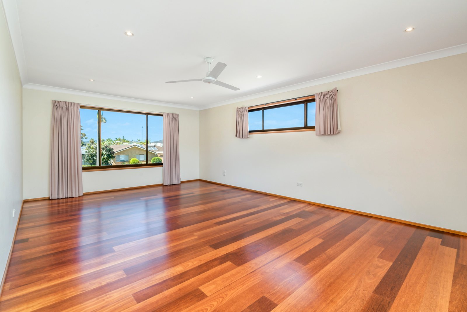 7 The Bowsprit  TWEED HEADS 4