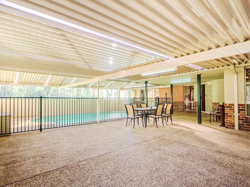 7 Thornbill Grove THORNTON 5