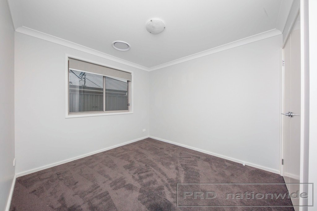7 Thorncliffe Avenue THORNTON 9