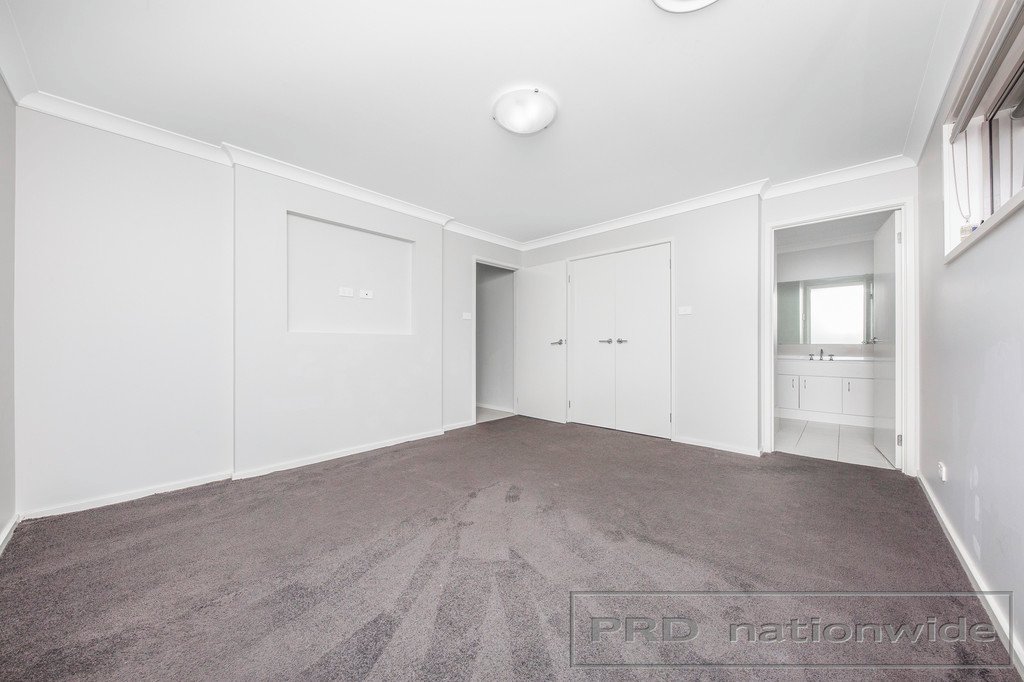 7 Thorncliffe Avenue THORNTON 12