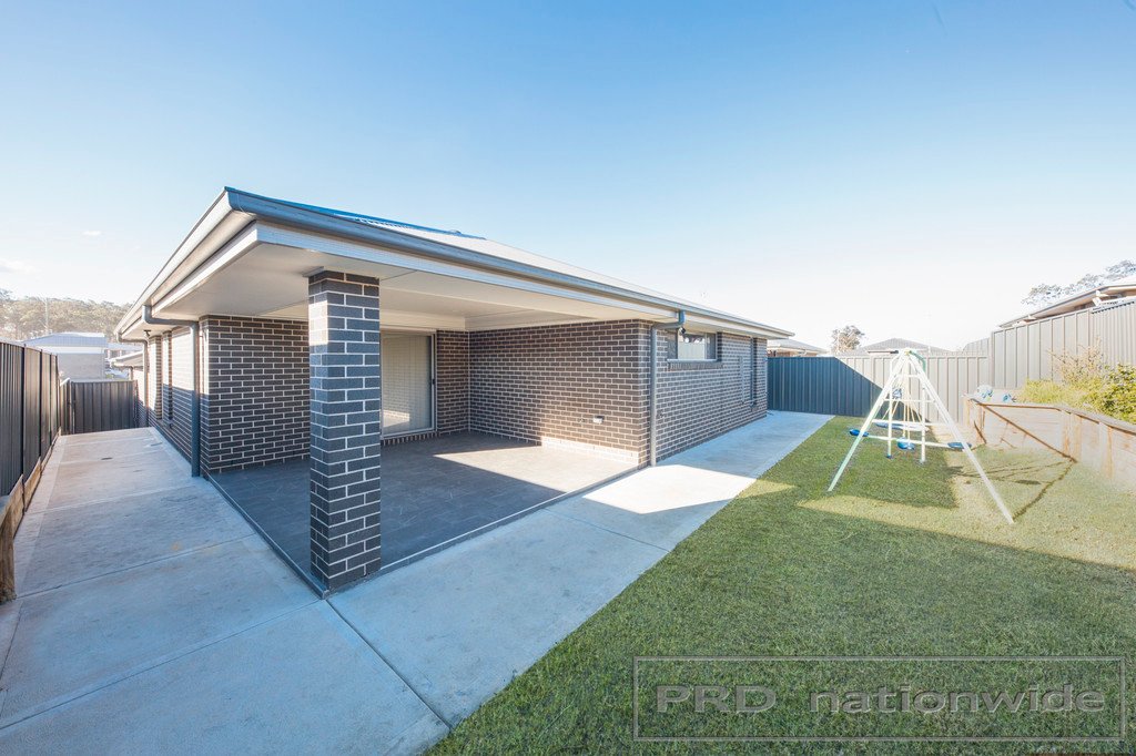 7 Thorncliffe Avenue THORNTON 16