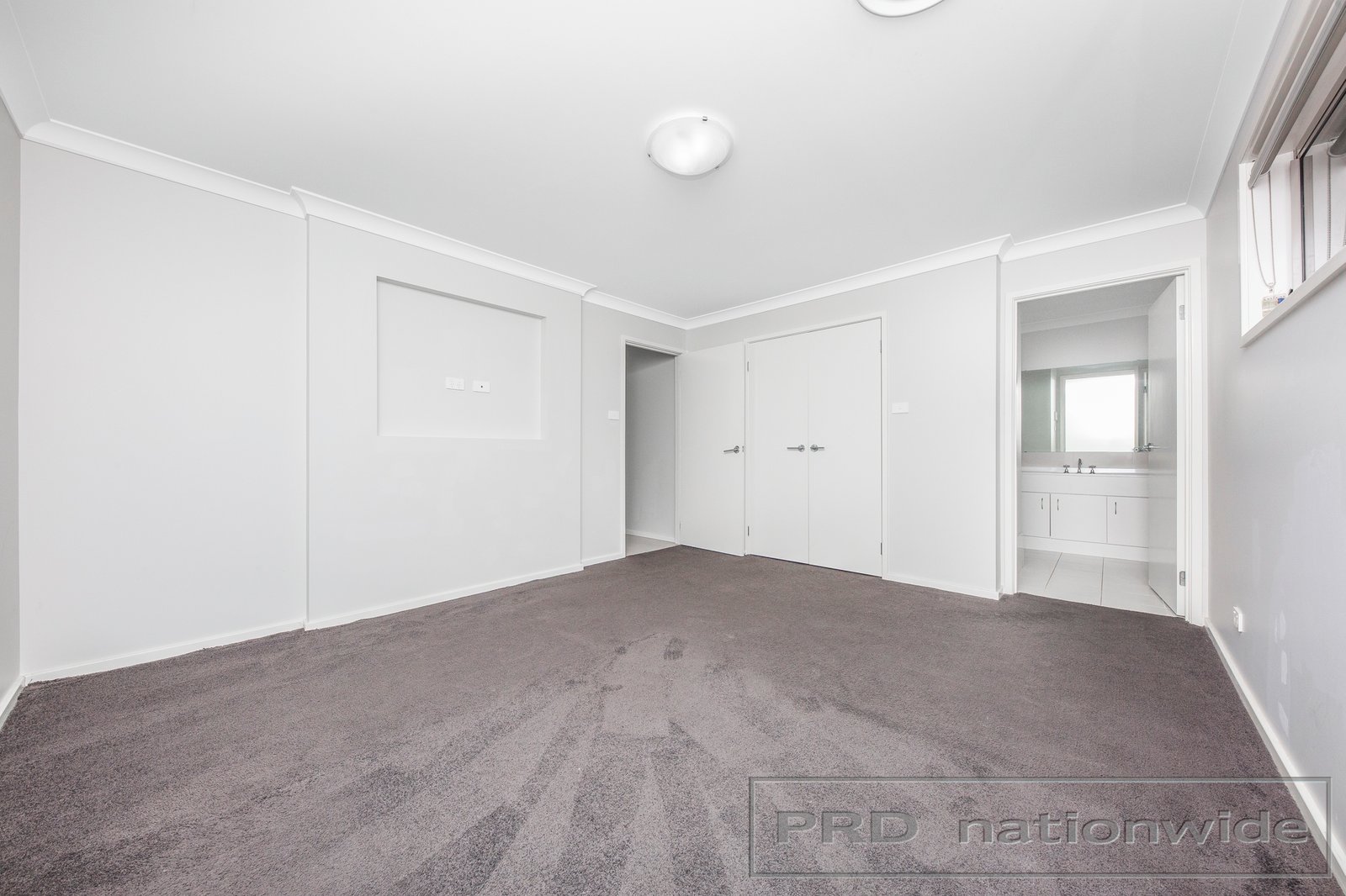 7 Thorncliffe Avenue THORNTON 12