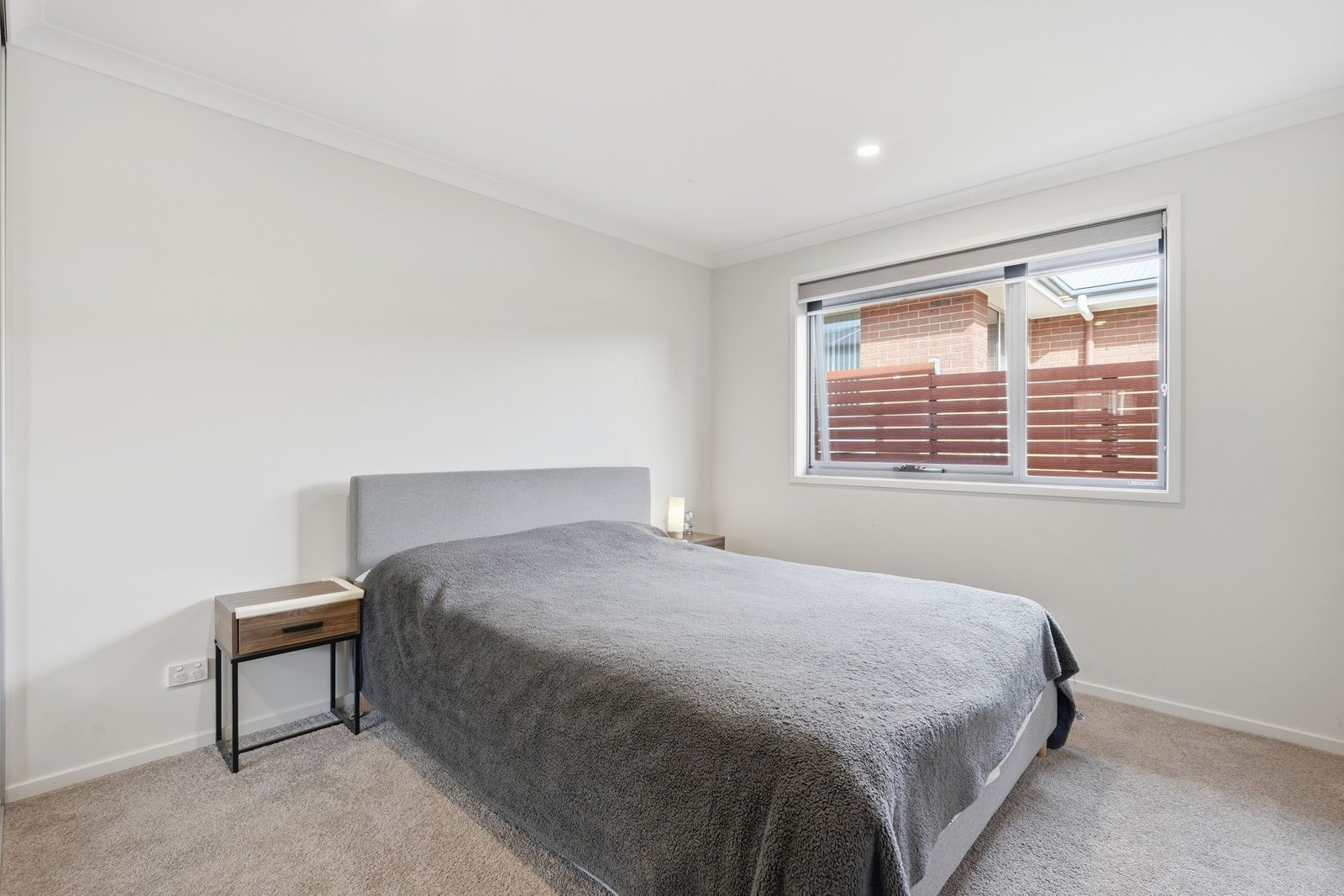 7 Threxton Way HOWRAH 9