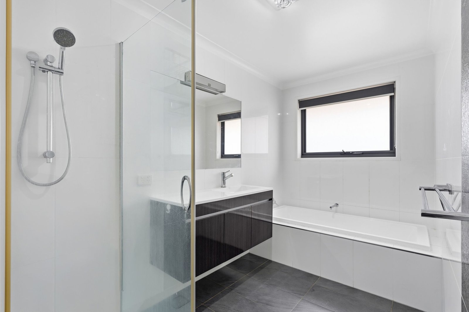 7 Threxton Way HOWRAH 10