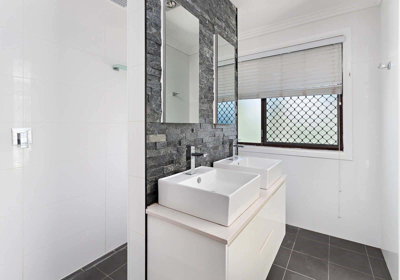 7 Timms Place HORSLEY 4