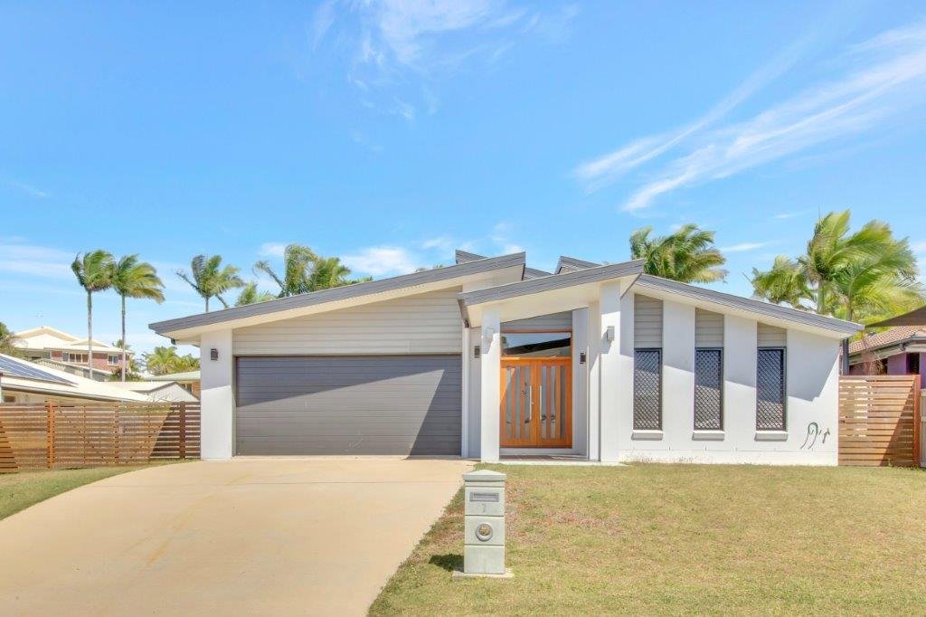 7 Tina Drive TANNUM SANDS 1