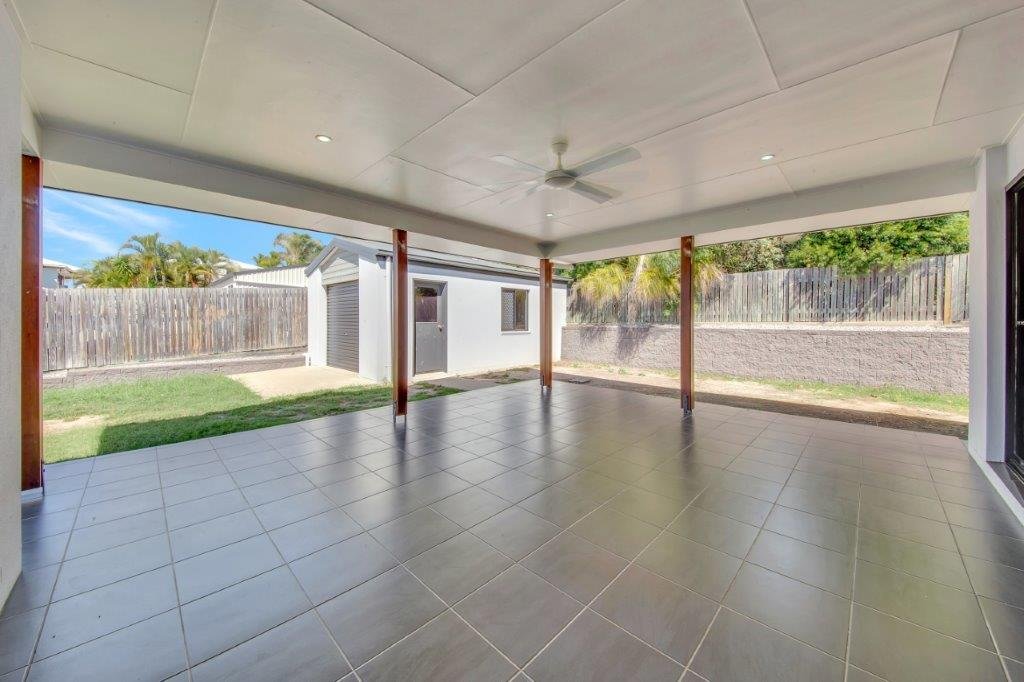 7 Tina Drive TANNUM SANDS 17