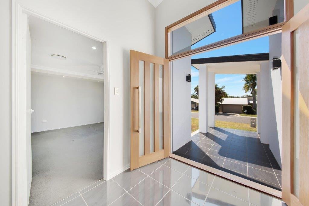 7 Tina Drive TANNUM SANDS 18