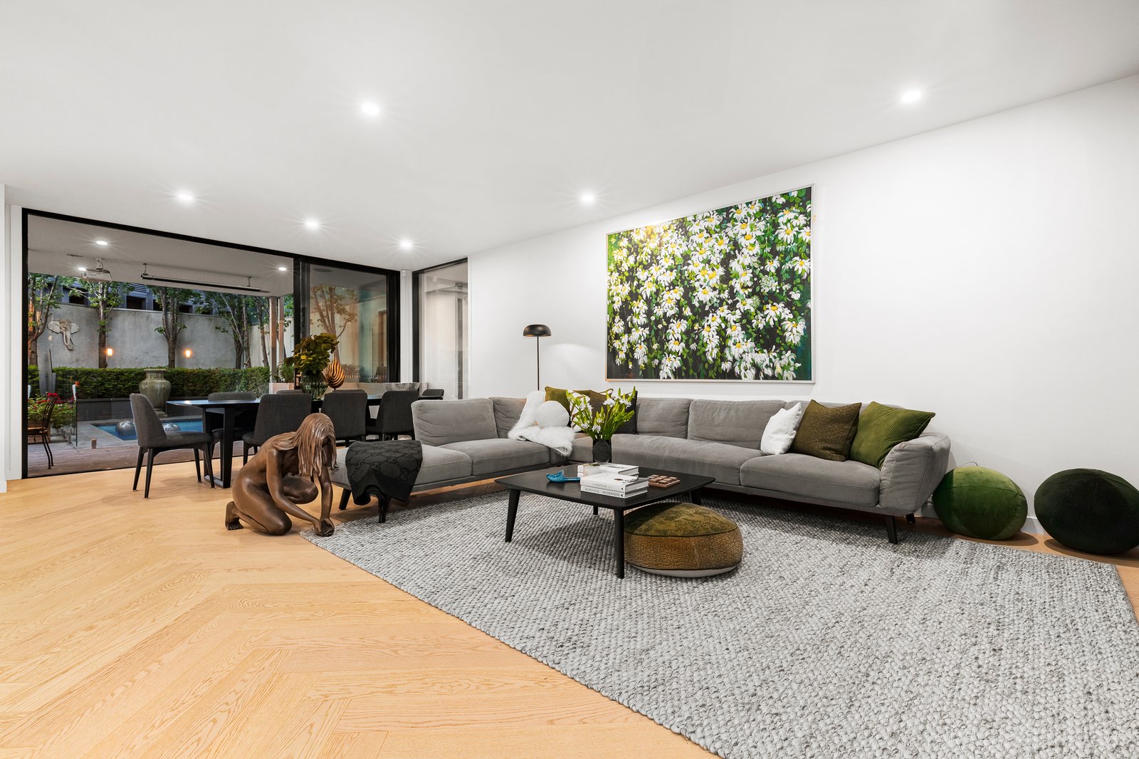 Real Estate and Property in 7 Tivoli Road, South Yarra, VIC