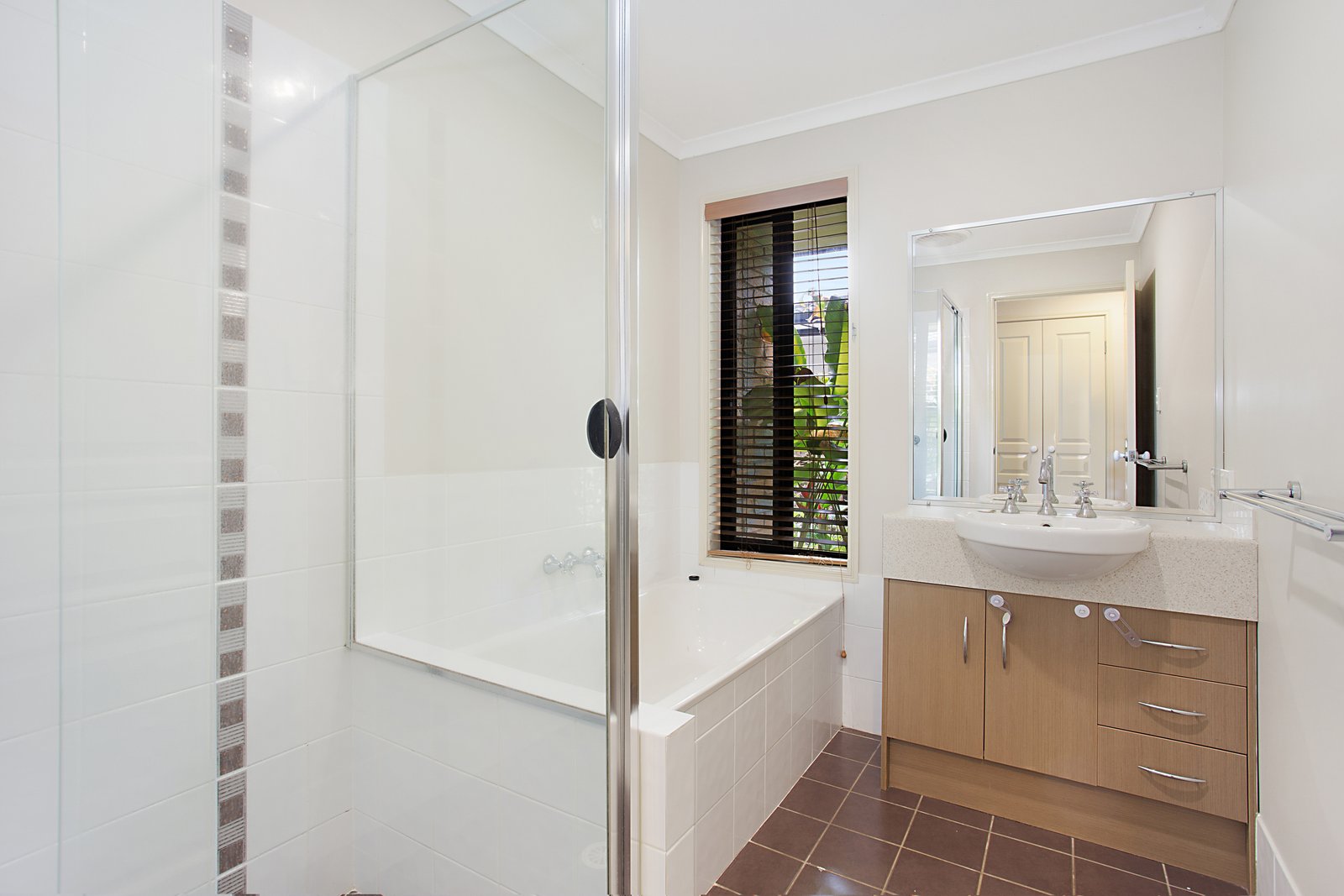 7 Traminer Court TWEED HEADS SOUTH 8