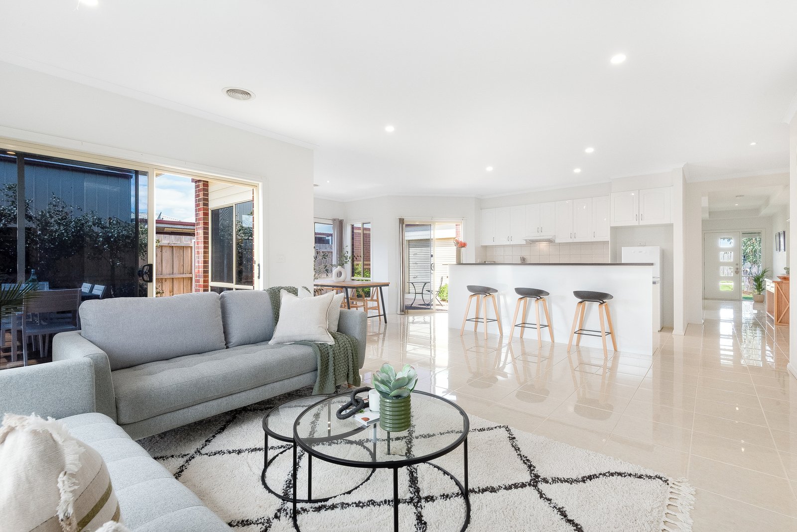 Gallery: 7 Tresco Court