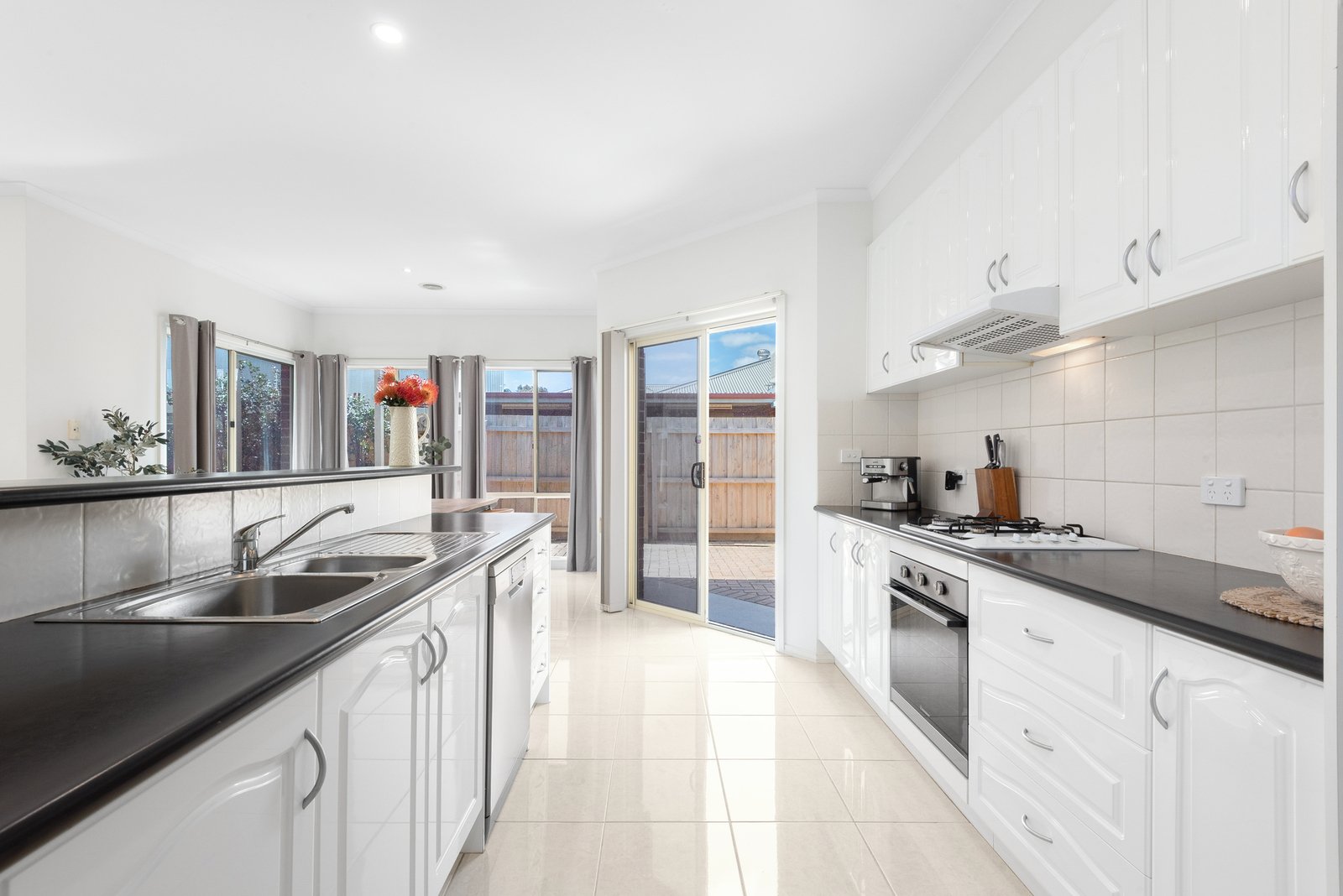 Gallery: 7 Tresco Court