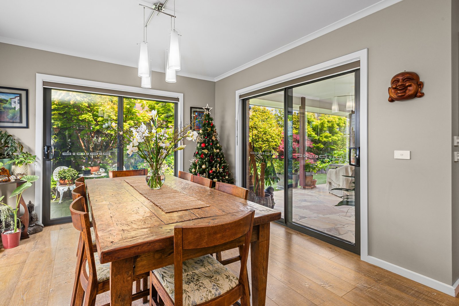 Real Estate and Property in 7 Tributary Way, Woodend, VIC