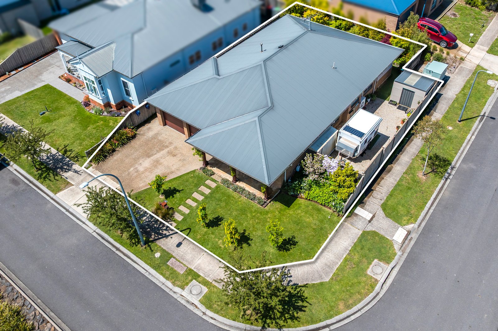 Real Estate and Property in 7 Tributary Way, Woodend, VIC