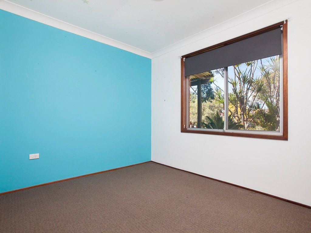 7 Trigg Circuit THORNTON 6