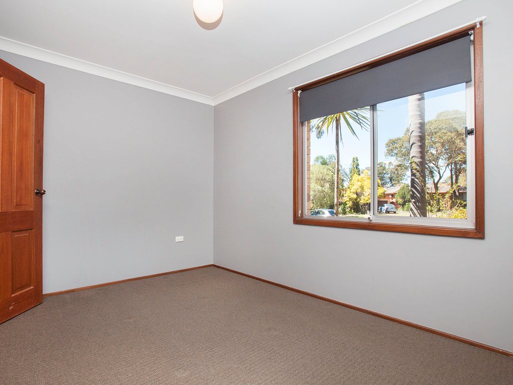 7 Trigg Circuit THORNTON 7