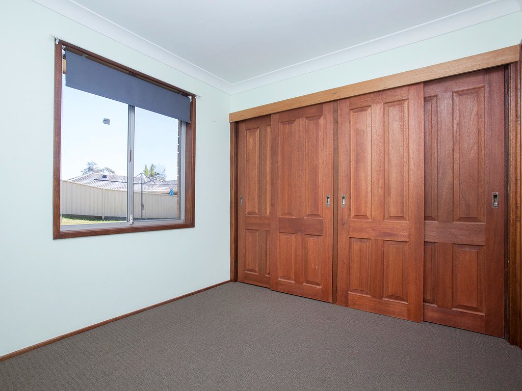7 Trigg Circuit THORNTON 8