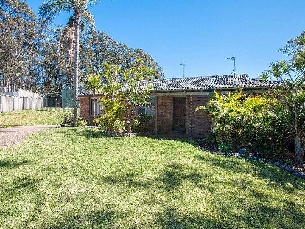 7 Trigg Circuit THORNTON 13