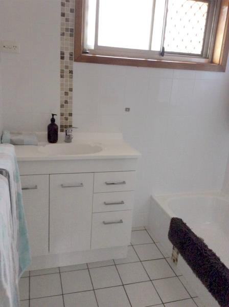 7 Truman Avenue TOLLAND 5