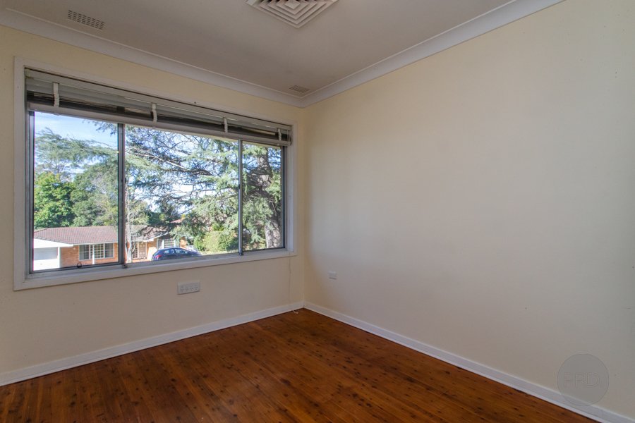 7 Tygh Street LAPSTONE 10