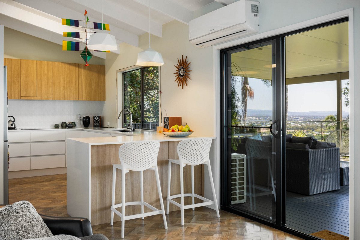 7 Vantage Point Drive Burleigh Heads 14