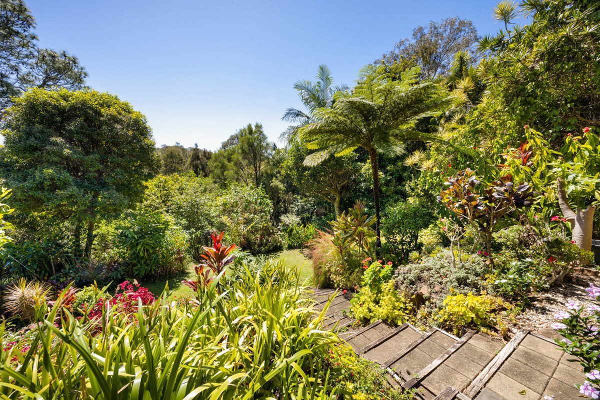 7 Vantage Point Drive Burleigh Heads 29