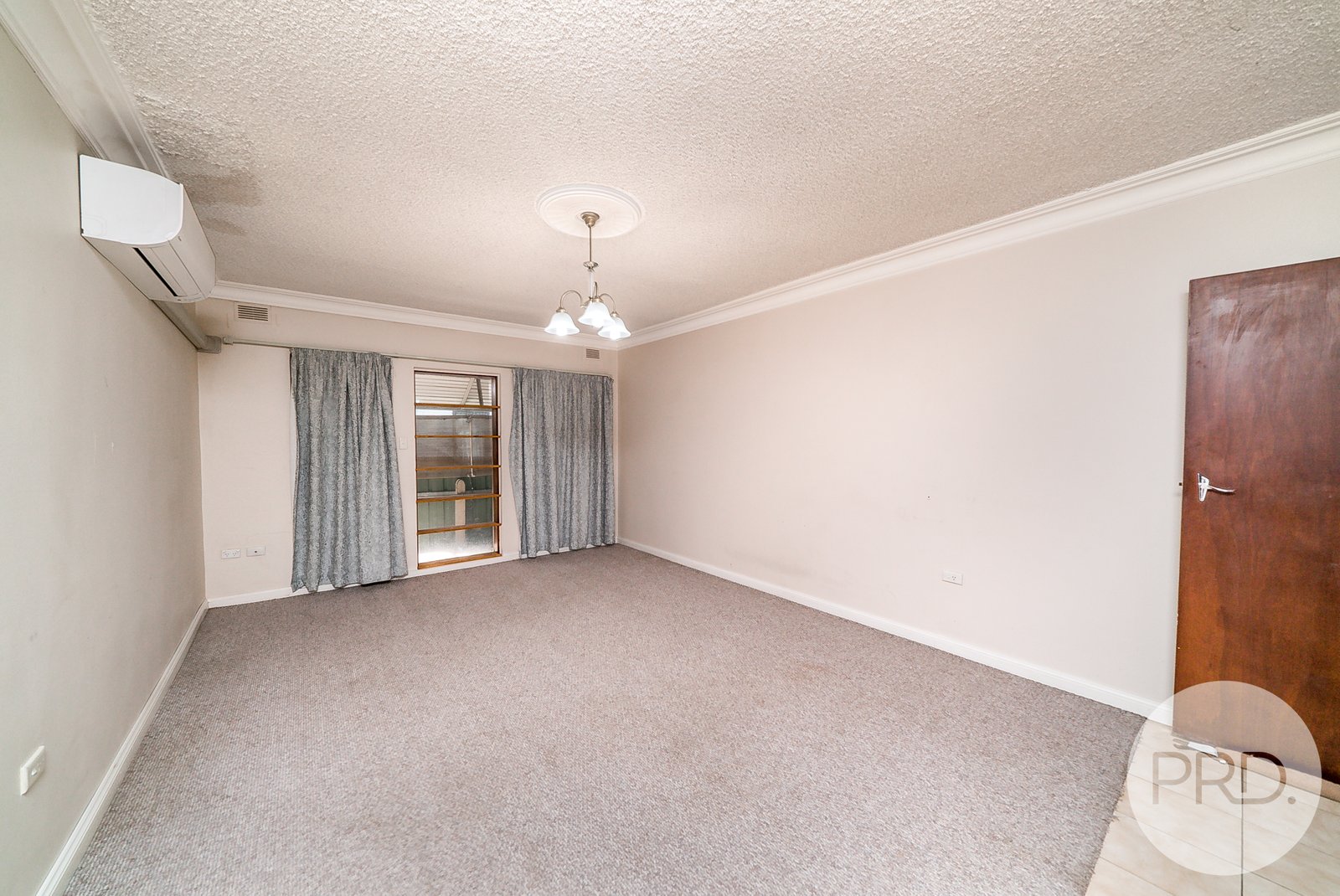 7 Vasey Street ASHMONT 5