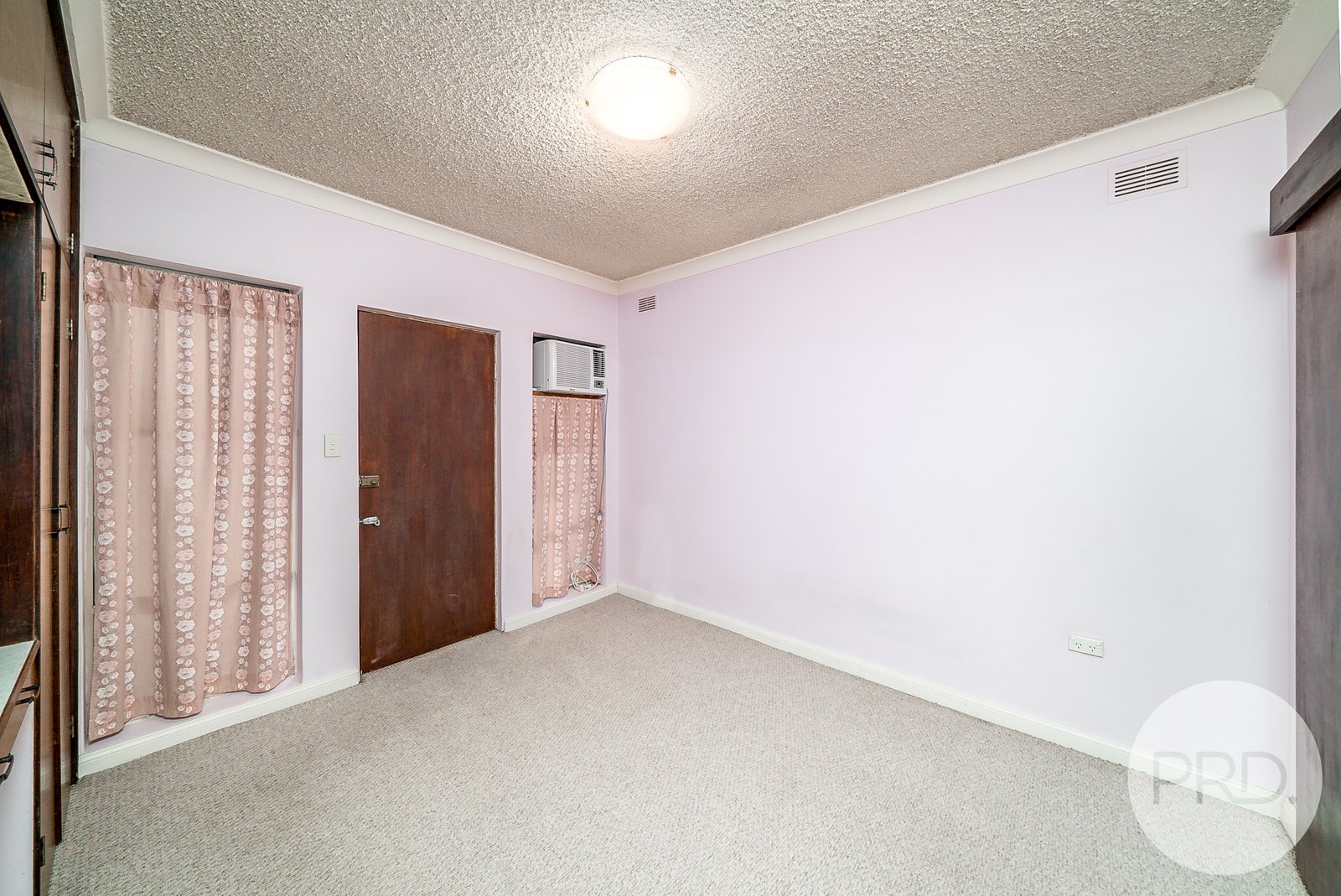 7 Vasey Street ASHMONT 6