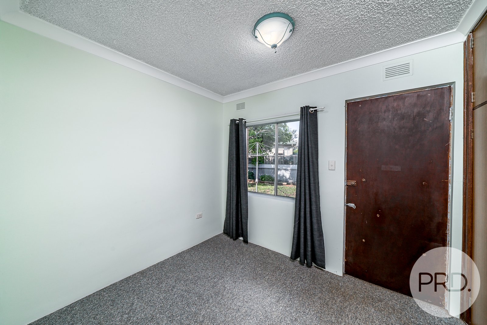 7 Vasey Street ASHMONT 8