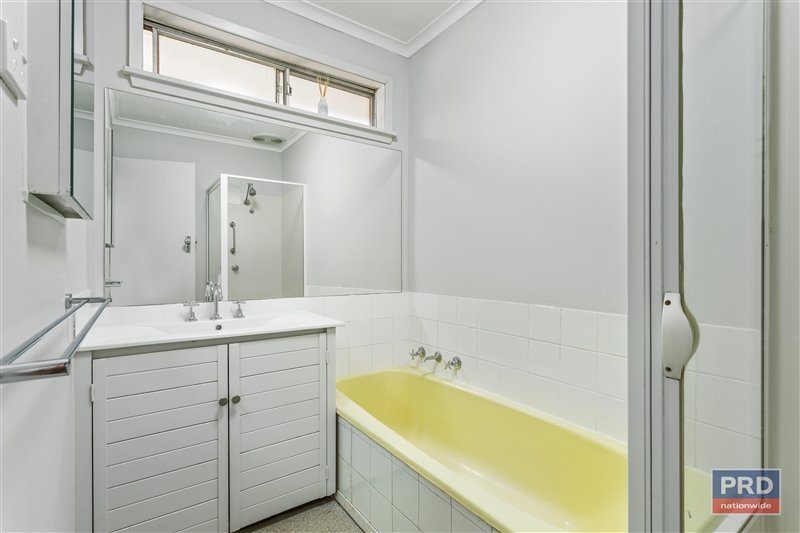 7 Vickers Court KENNINGTON 8