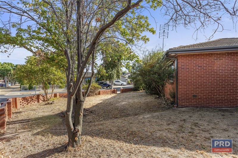 7 Vickers Court KENNINGTON 10