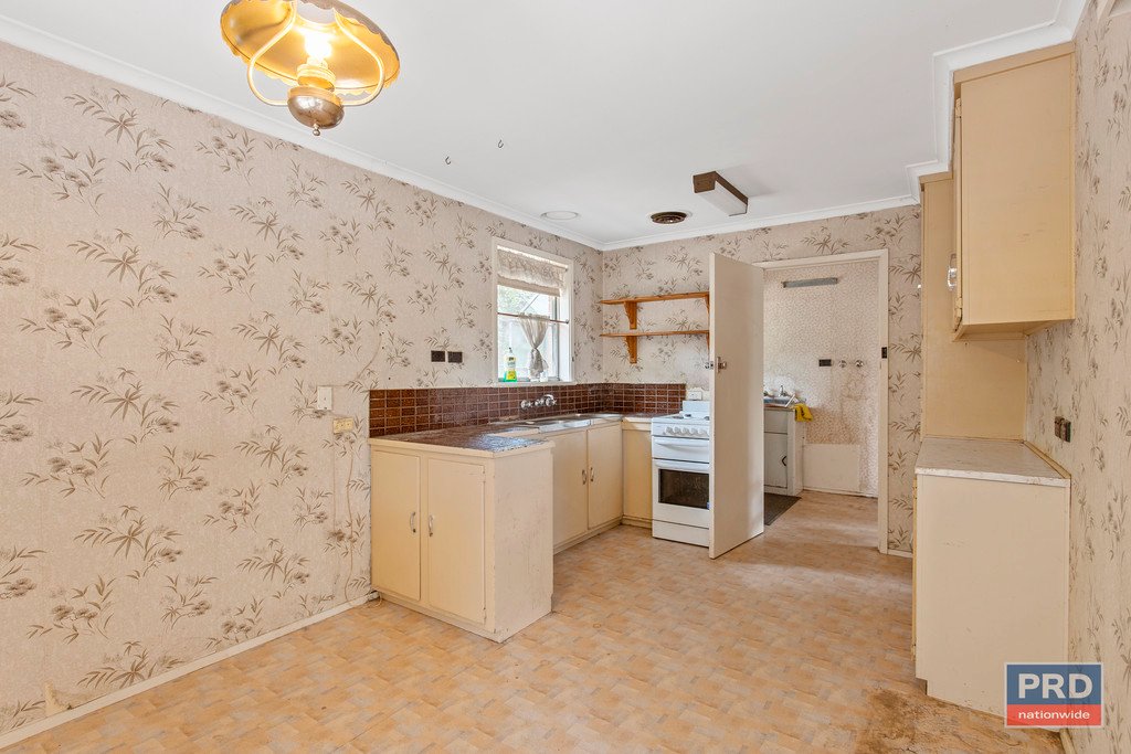 7 Vickers Court KENNINGTON 3