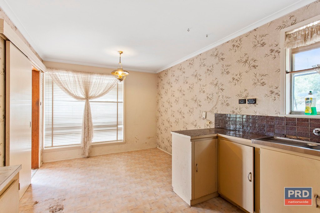 7 Vickers Court KENNINGTON 5