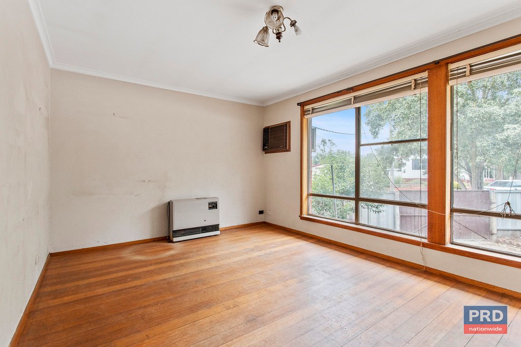 7 Vickers Court KENNINGTON 9